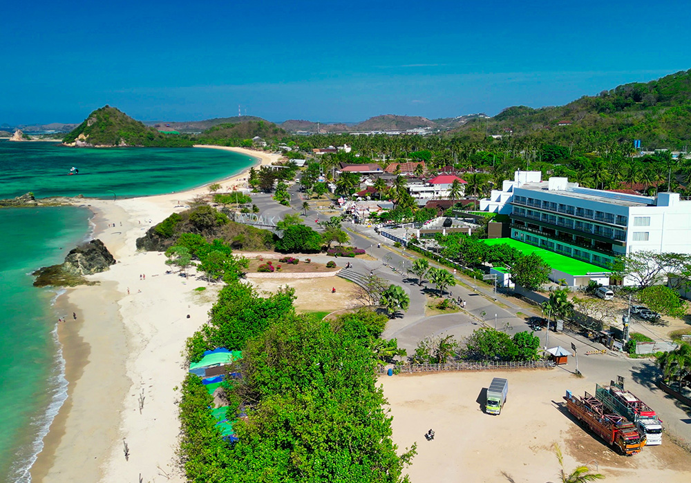 Kuta Lombok Beach Hostel